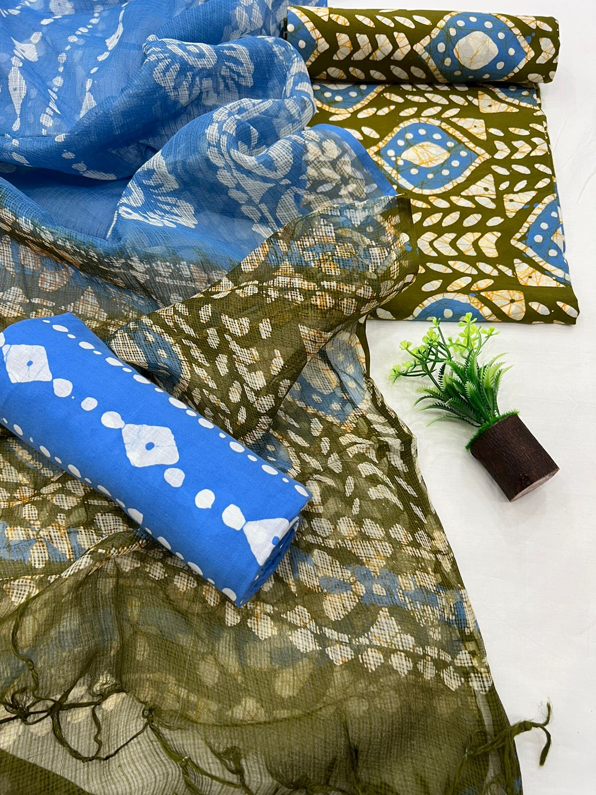 Cotton Suit Set With Kota Doriya Dupatta