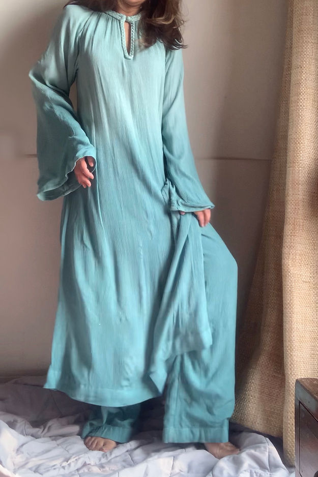 The Mira Set : Tie Dye Teal Long Kurta and pant