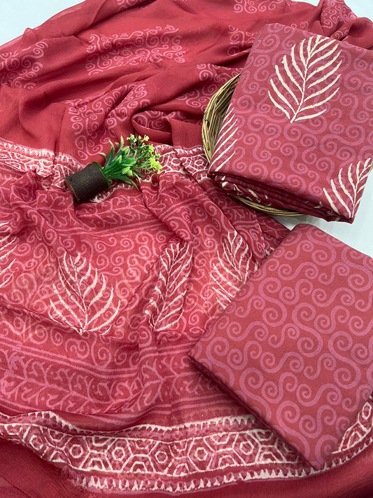 Trendy Cotton Suit With Chiffon Dupatta